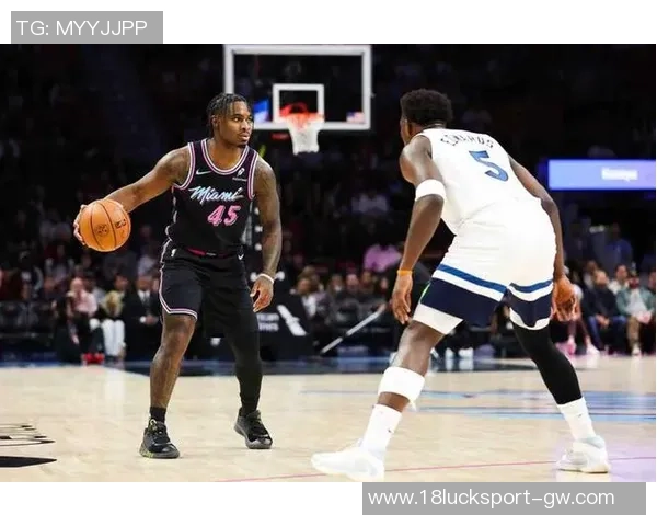 局势逆转爱德华兹上篮得分兰德尔罚球全中森林狼下半场强势开局13-0